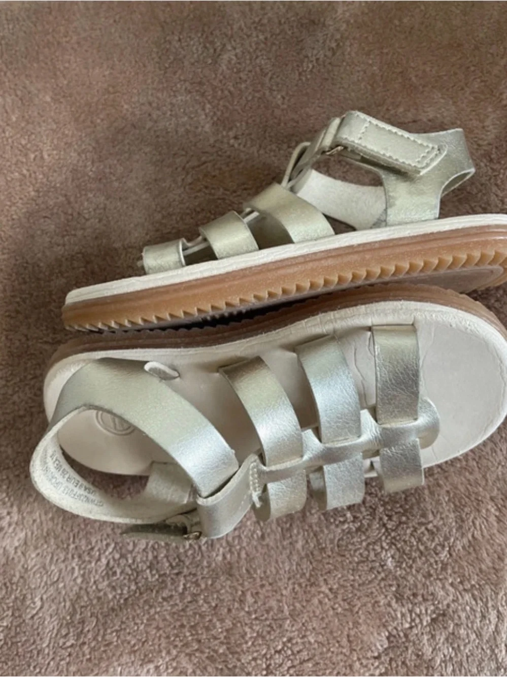 Wonder nation sandals size 9